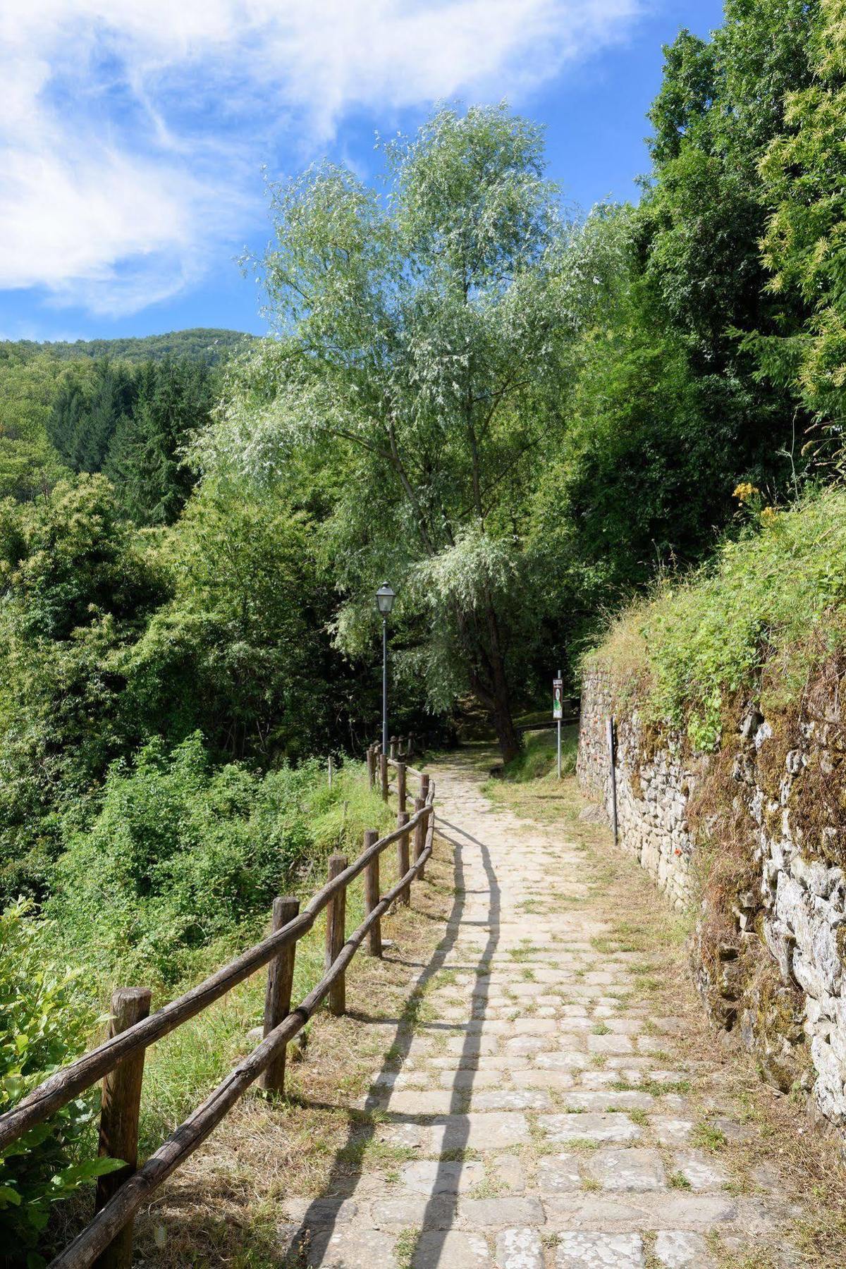 Borgo Dei Corsi Holiday House Reggiolo Exteriér fotografie