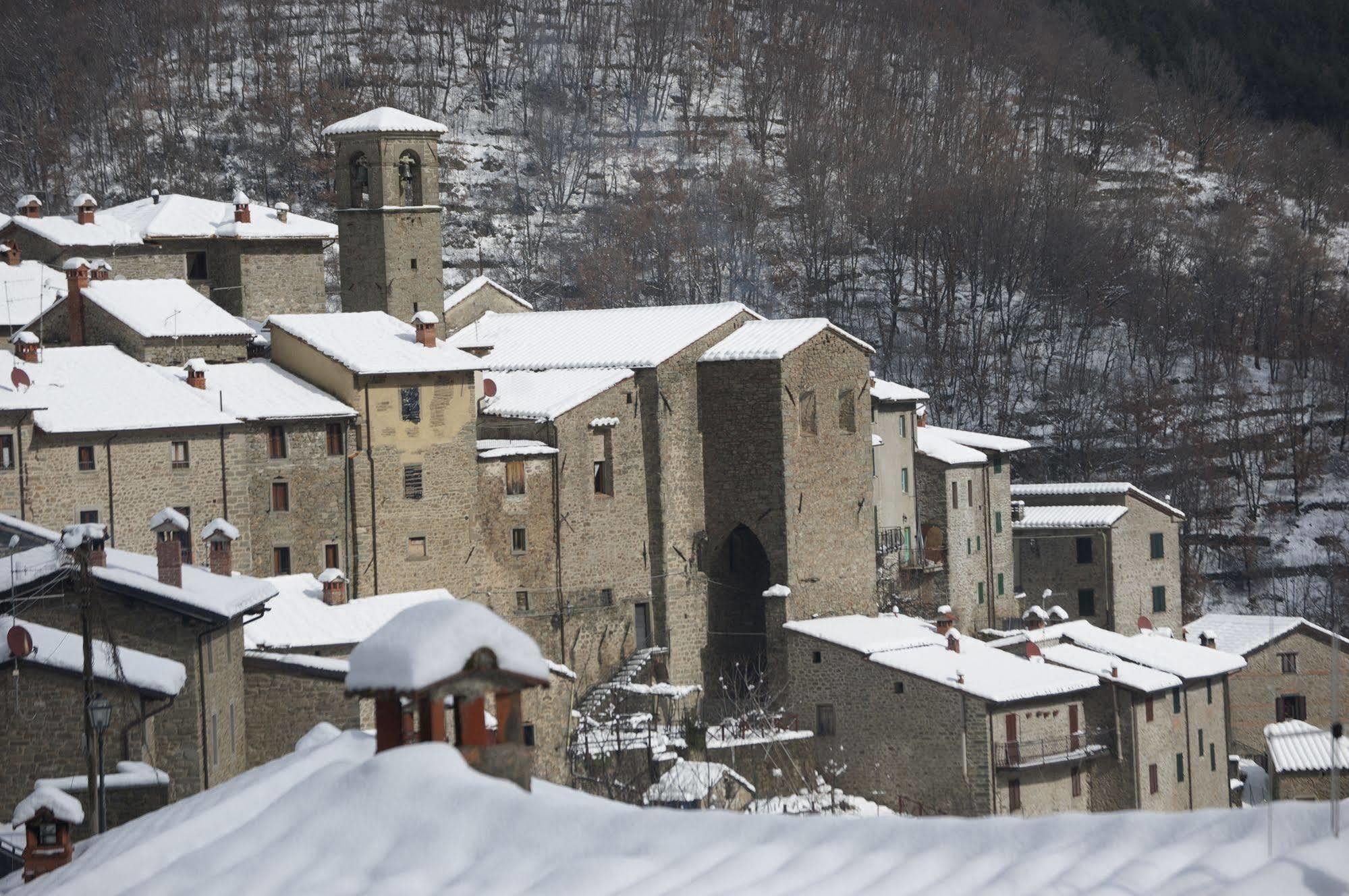 Borgo Dei Corsi Holiday House Reggiolo Exteriér fotografie